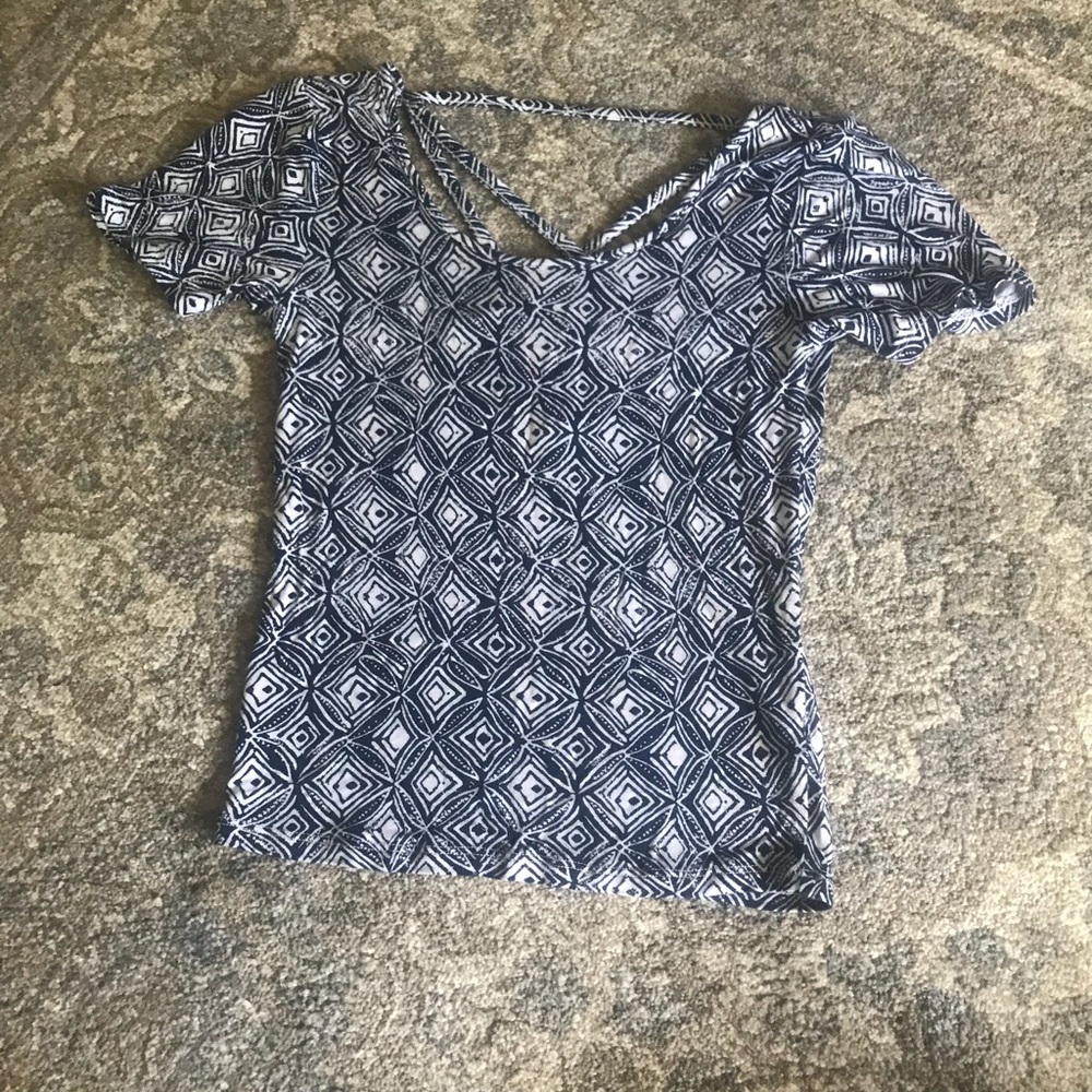 Crop top